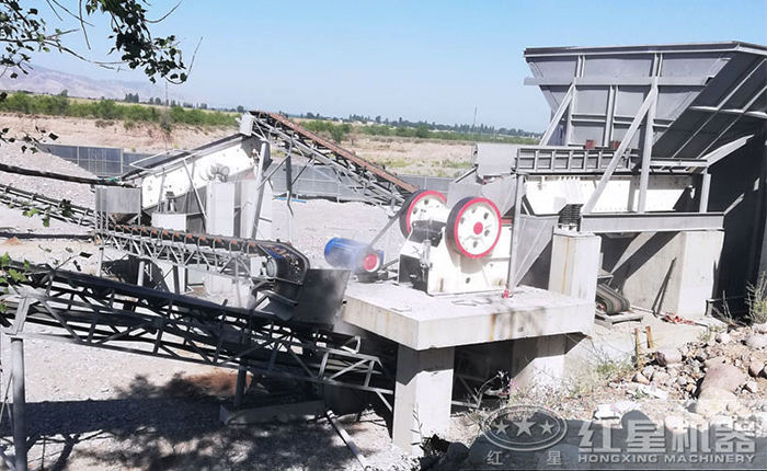 固定式機(jī)制砂生產(chǎn)線現(xiàn)場