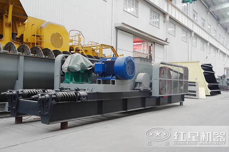 破碎比大的對(duì)輥式破碎機(jī)